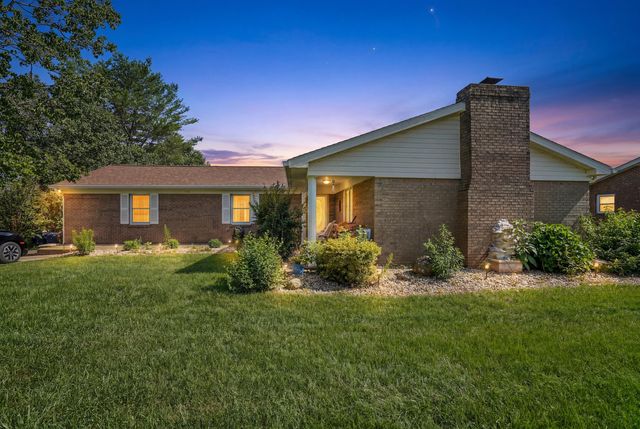 208 Auburn Avenue, Somerset, KY 42503