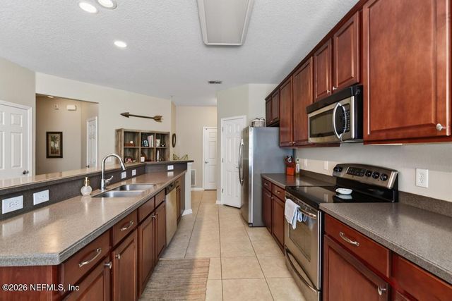 13364 BEACH Boulevard 401, Jacksonville, FL 32224