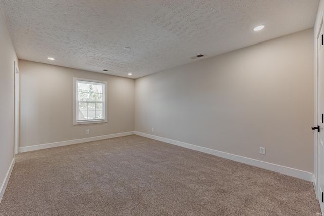 315 Brookview Drive, Evansville, IN 47711