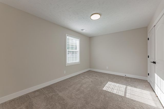 315 Brookview Drive, Evansville, IN 47711