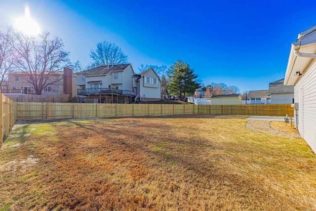 315 Brookview Drive, Evansville, IN 47711