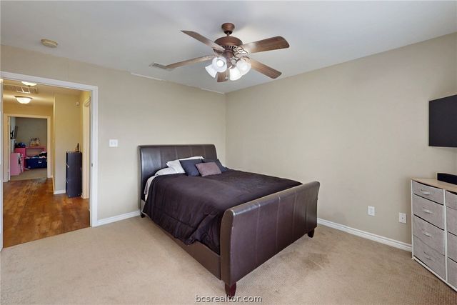 4203 Golden Eagle Dr Drive, Bryan, TX 77808