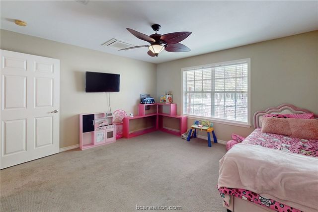 4203 Golden Eagle Dr Drive, Bryan, TX 77808