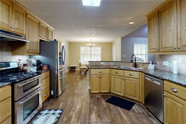 4203 Golden Eagle Dr Drive, Bryan, TX 77808