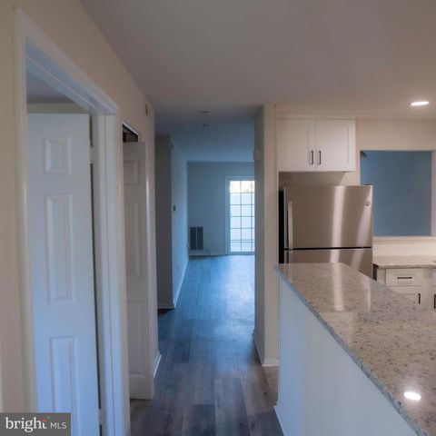 20012 BEACON HILL DR, Southampton, PA 18966