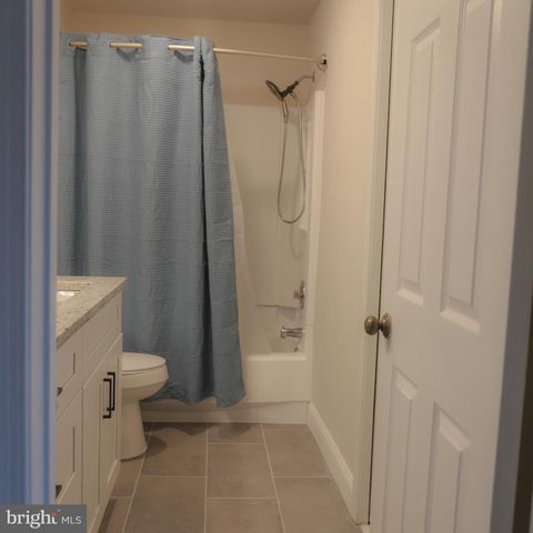 20012 BEACON HILL DR, Southampton, PA 18966