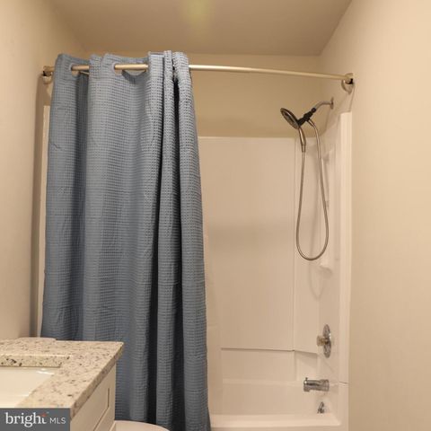 20012 BEACON HILL DR, Southampton, PA 18966