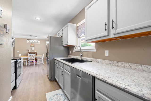 502 W Mill Street, Ash Grove, MO 65604