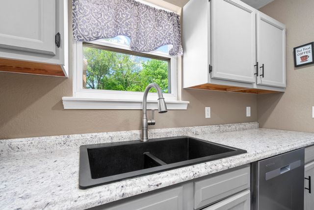 502 W Mill Street, Ash Grove, MO 65604