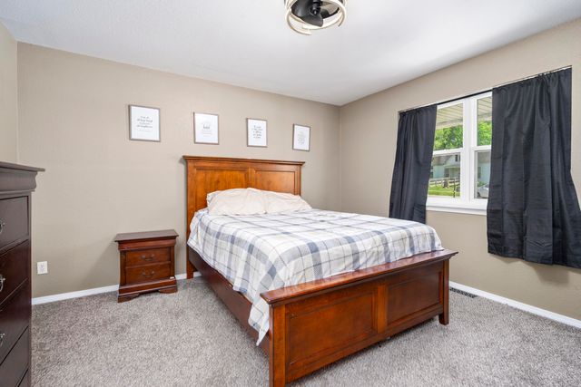 502 W Mill Street, Ash Grove, MO 65604