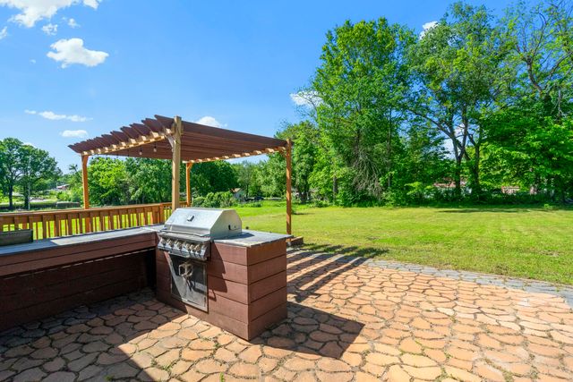 502 W Mill Street, Ash Grove, MO 65604