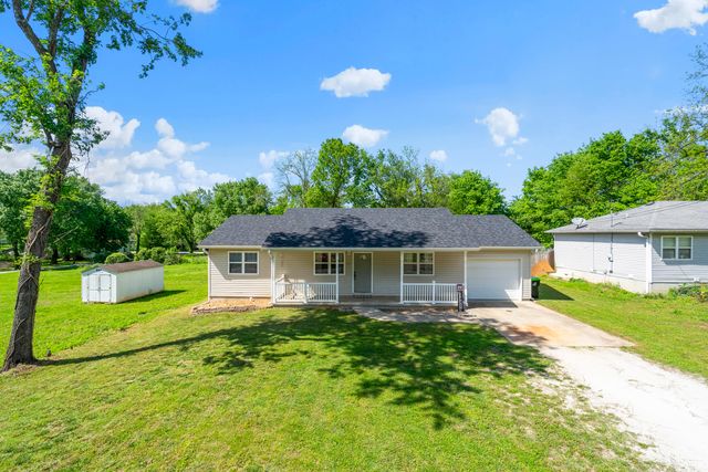 502 W Mill Street, Ash Grove, MO 65604