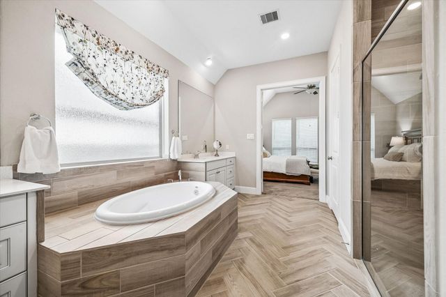 5918 Vineyard Creek Lane, Porter, TX 77365