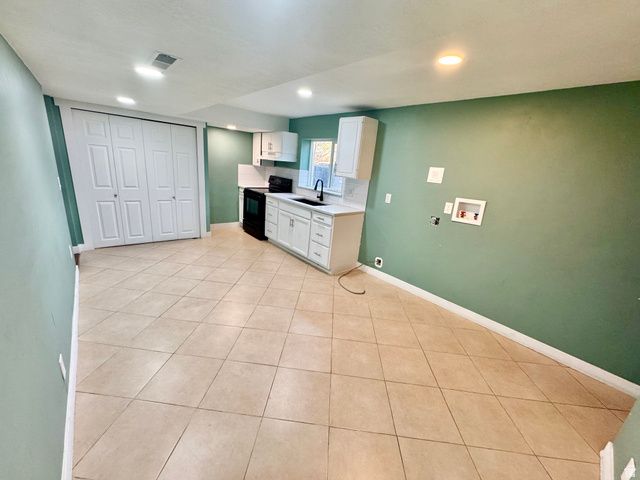 3519 S TOOLSON DR, Magna, UT 84044