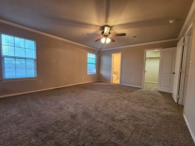 604 NE Ave E Place, Andrews, TX 79714