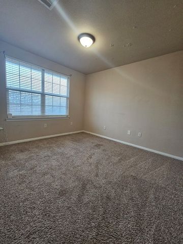 604 NE Ave E Place, Andrews, TX 79714