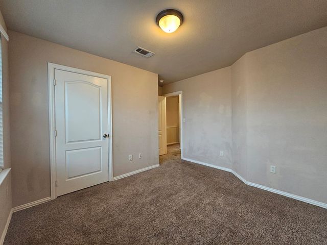 604 NE Ave E Place, Andrews, TX 79714