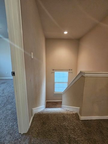 604 NE Ave E Place, Andrews, TX 79714