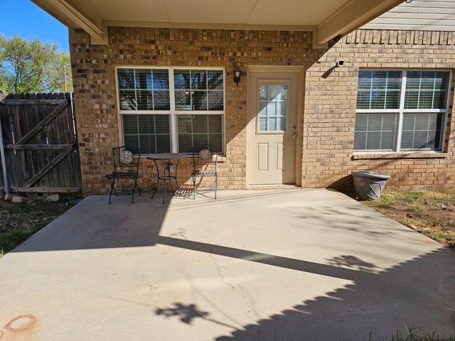 604 NE Ave E Place, Andrews, TX 79714