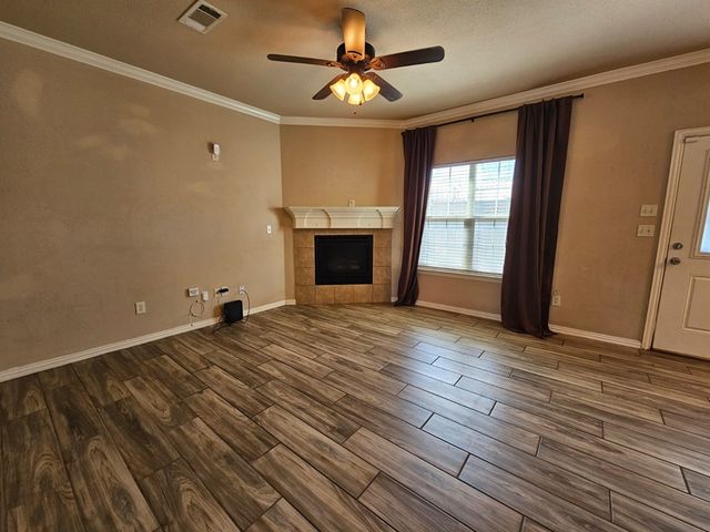 604 NE Ave E Place, Andrews, TX 79714