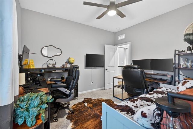 3213 SE Mill Creek Lane, Lee's Summit, MO 64063