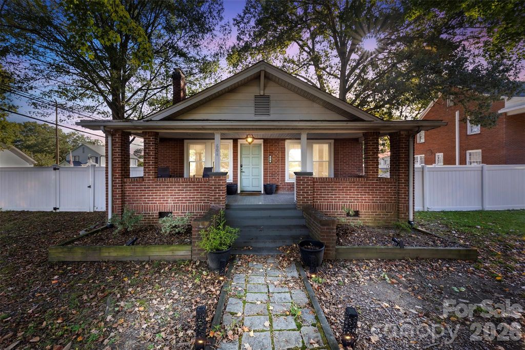 604 Pearl Avenue, Kannapolis, NC 28083
