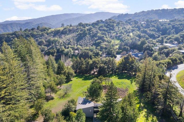 27600 Altamont Road, Los Altos Hills, CA 94022