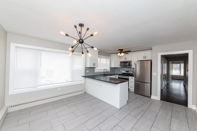 3058 N Kostner Avenue 1E, Chicago, IL 60641