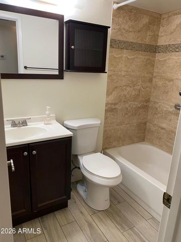 301 E SEQUOIA Drive, Phoenix, AZ 85024