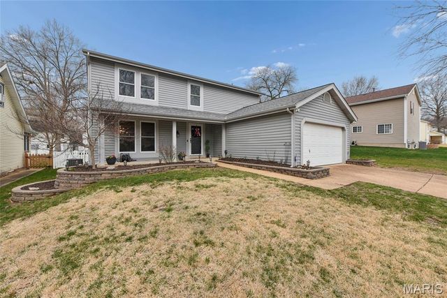 847 Weatherwood Drive, Manchester, MO 63021
