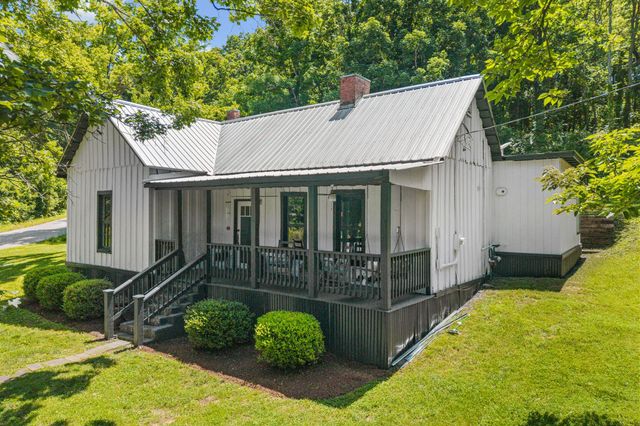 1854 Popes Chapel Rd, Thompsons Station, TN 37179