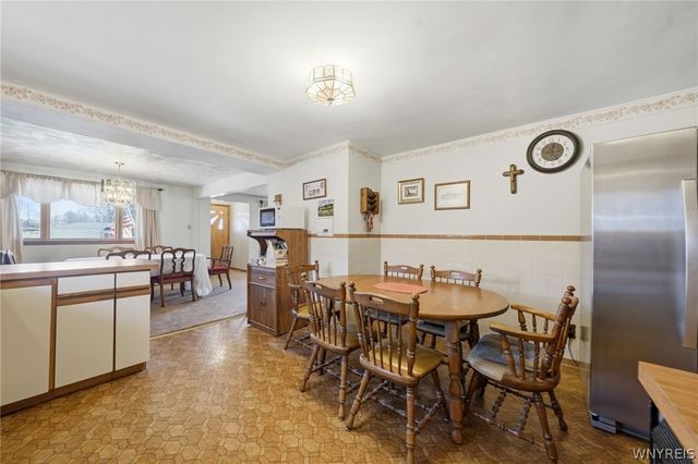 30 Jane Drive, Cheektowaga, NY 14227