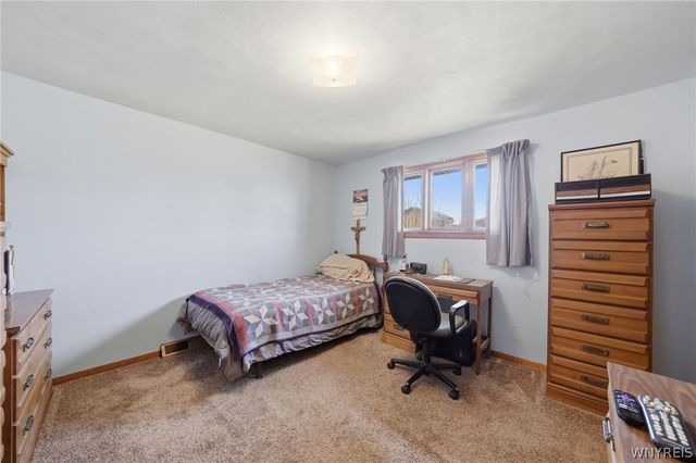 30 Jane Drive, Cheektowaga, NY 14227