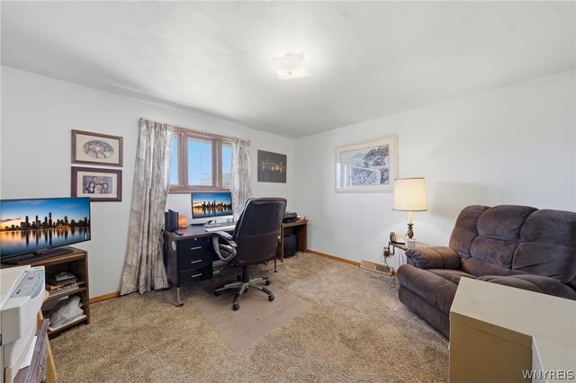 30 Jane Drive, Cheektowaga, NY 14227