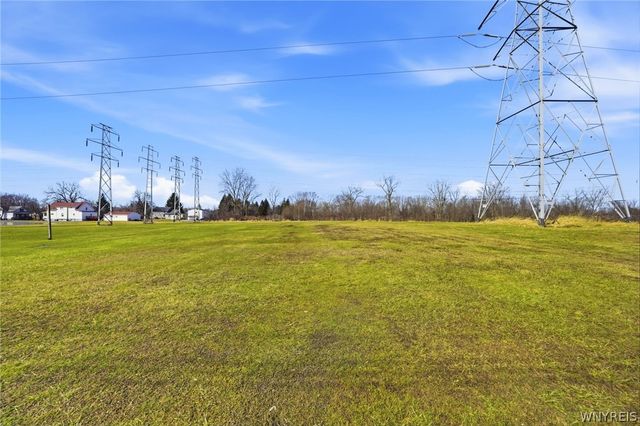 30 Jane Drive, Cheektowaga, NY 14227