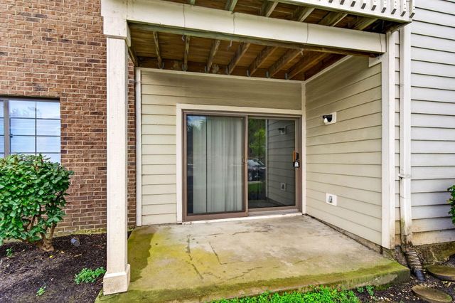 2317 Vicente Court, 101, Columbus, OH 43235