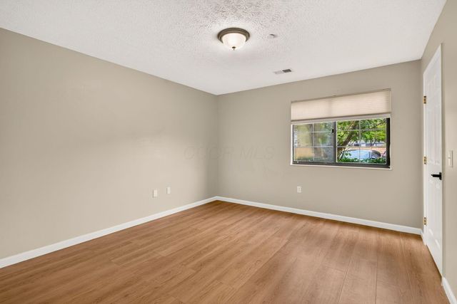 2317 Vicente Court, 101, Columbus, OH 43235