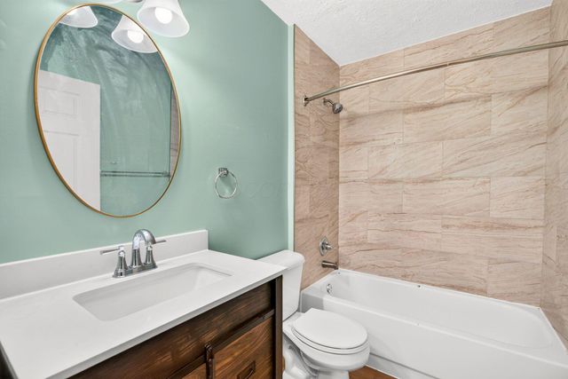 2317 Vicente Court, 101, Columbus, OH 43235