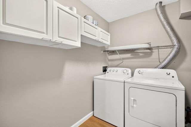 2317 Vicente Court, 101, Columbus, OH 43235