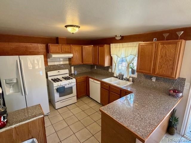 2077 Kingston Street, Aurora, CO 80010