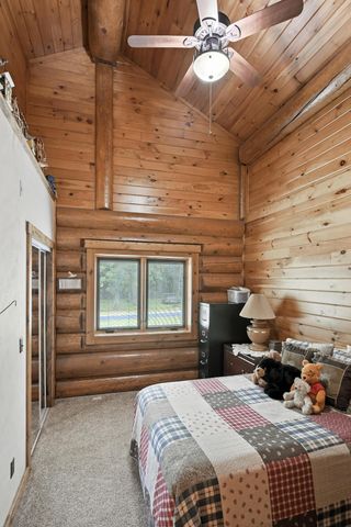 560 County Road 170, Diamond, MO 64840