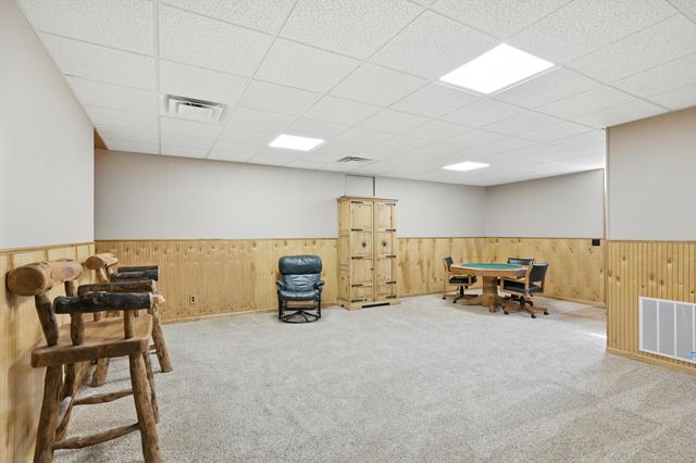 560 County Road 170, Diamond, MO 64840