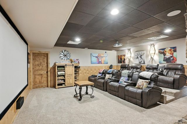 560 County Road 170, Diamond, MO 64840