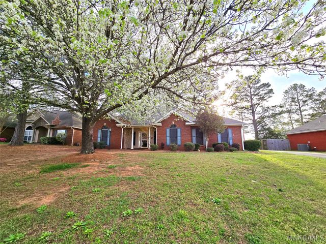 1128 Parkview Drive, Prattville, AL 36067
