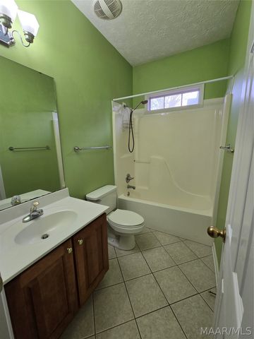 1128 Parkview Drive, Prattville, AL 36067