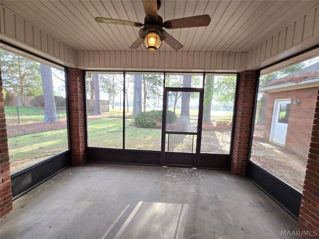 1128 Parkview Drive, Prattville, AL 36067