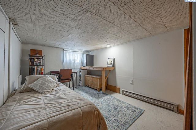805 Babs Ave, Benton City, WA 99320