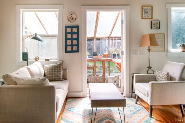 10901 Gurley Ln, Mendocino, CA 95460