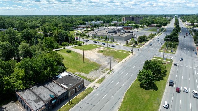 27377 Michigan Avenue, Inkster, MI 48141