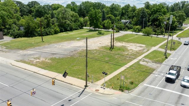 27377 Michigan Avenue, Inkster, MI 48141